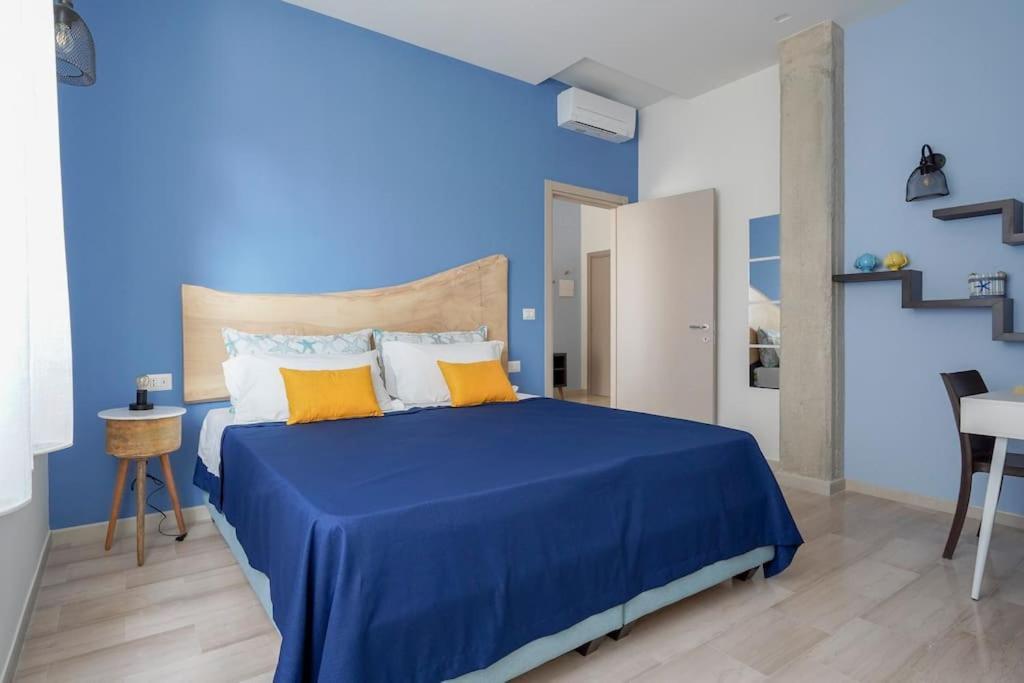 Mediterranea Apartment- Central Station - Free Wifi&Netflix Bari Dış mekan fotoğraf