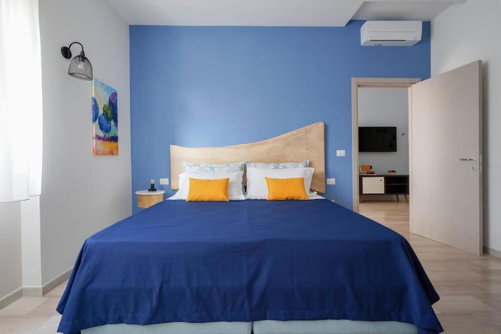 Mediterranea Apartment- Central Station - Free Wifi&Netflix Bari Dış mekan fotoğraf