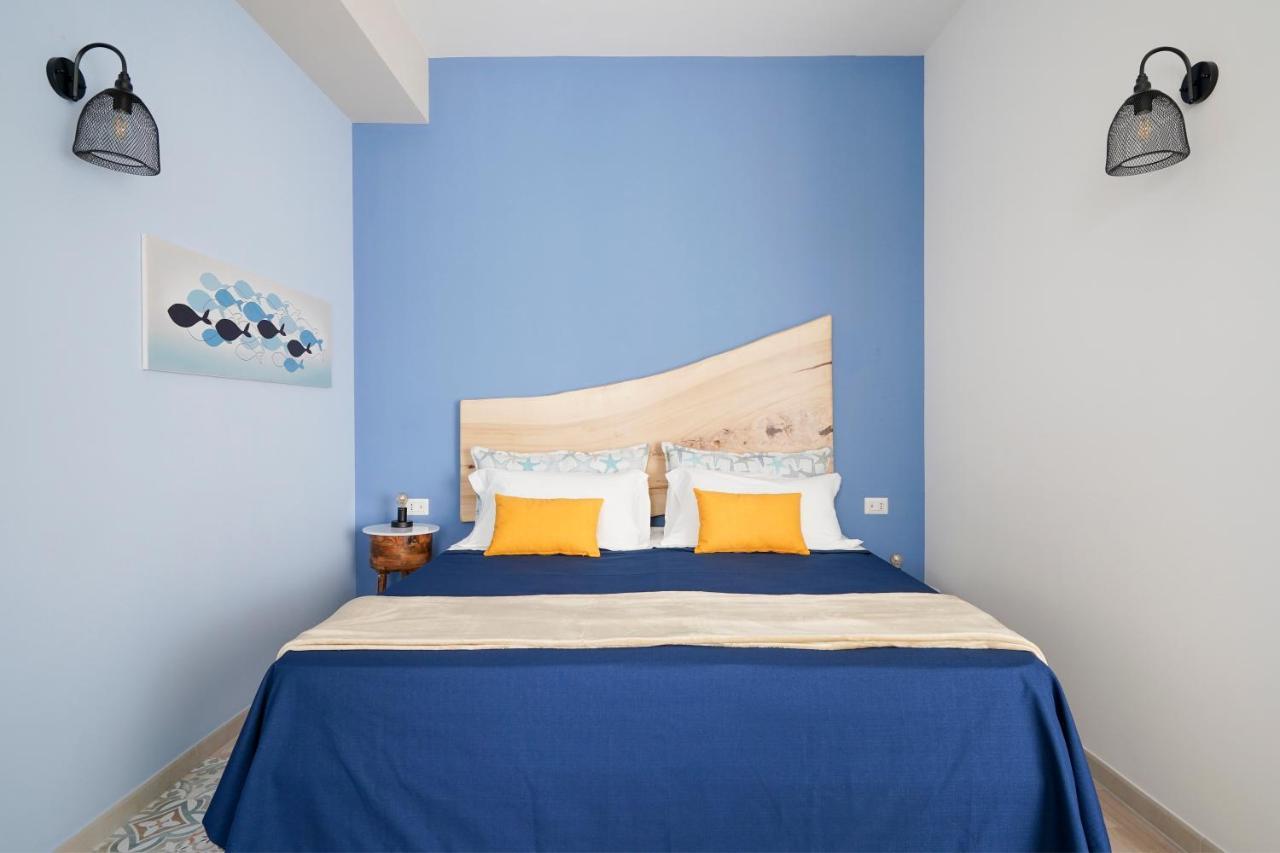Mediterranea Apartment- Central Station - Free Wifi&Netflix Bari Dış mekan fotoğraf