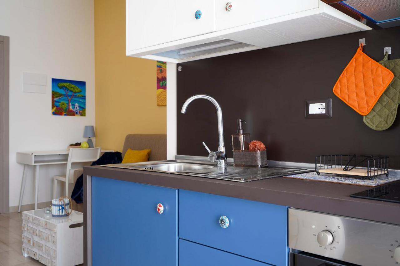 Mediterranea Apartment- Central Station - Free Wifi&Netflix Bari Dış mekan fotoğraf