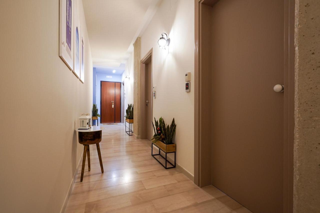 Mediterranea Apartment- Central Station - Free Wifi&Netflix Bari Dış mekan fotoğraf