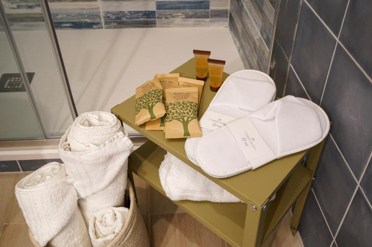 Mediterranea Apartment- Central Station - Free Wifi&Netflix Bari Dış mekan fotoğraf