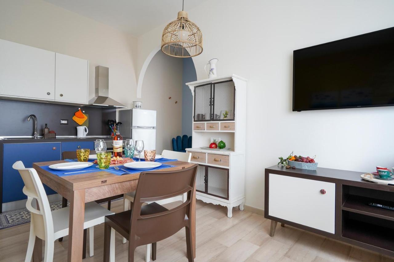 Mediterranea Apartment- Central Station - Free Wifi&Netflix Bari Dış mekan fotoğraf