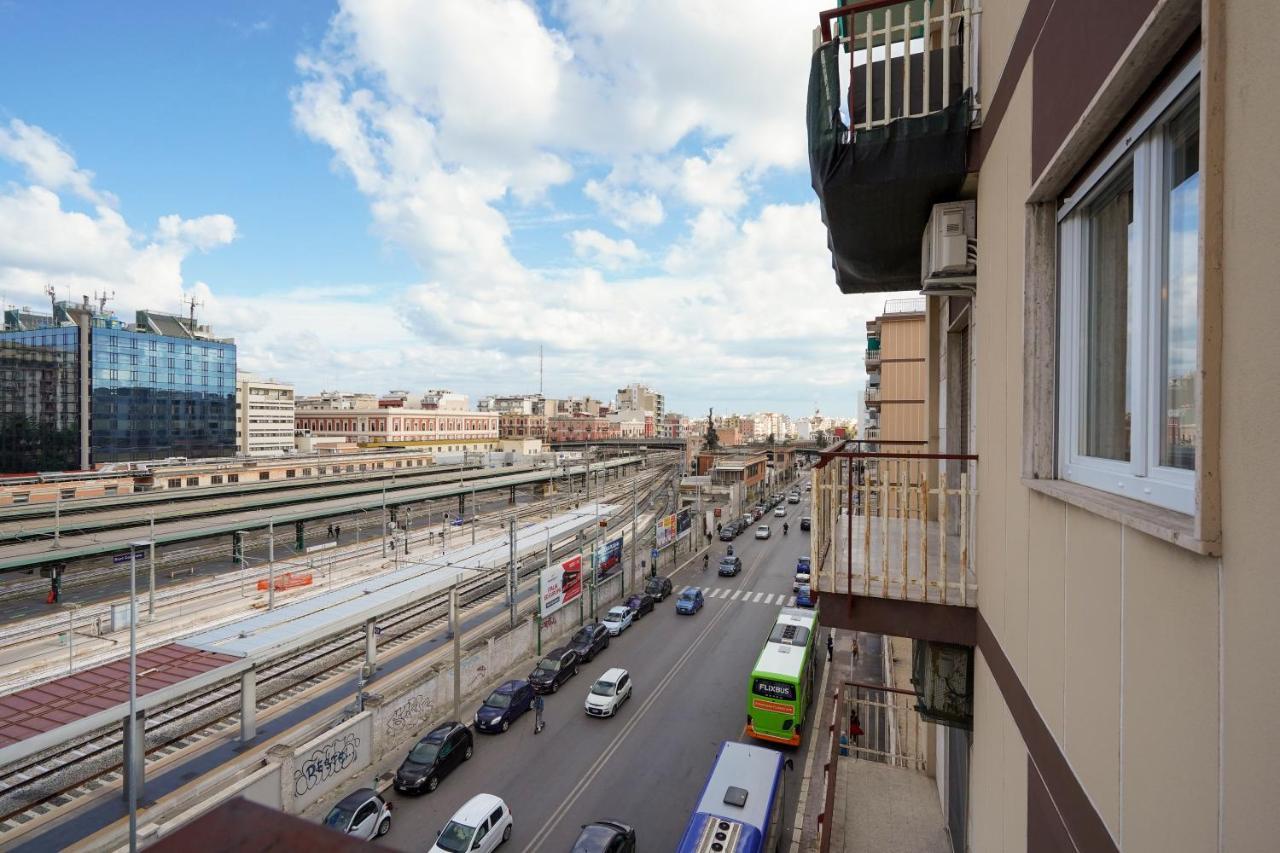 Mediterranea Apartment- Central Station - Free Wifi&Netflix Bari Dış mekan fotoğraf