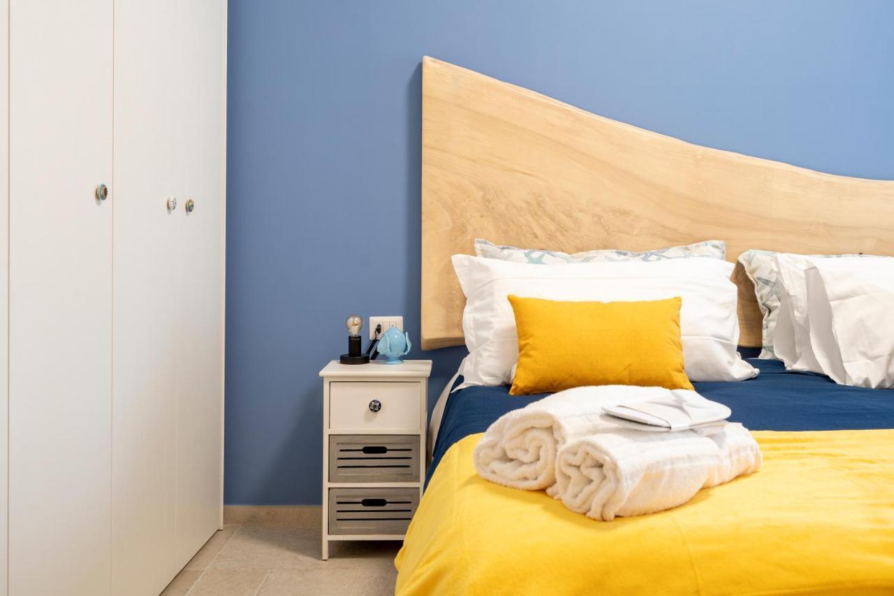 Mediterranea Apartment- Central Station - Free Wifi&Netflix Bari Dış mekan fotoğraf
