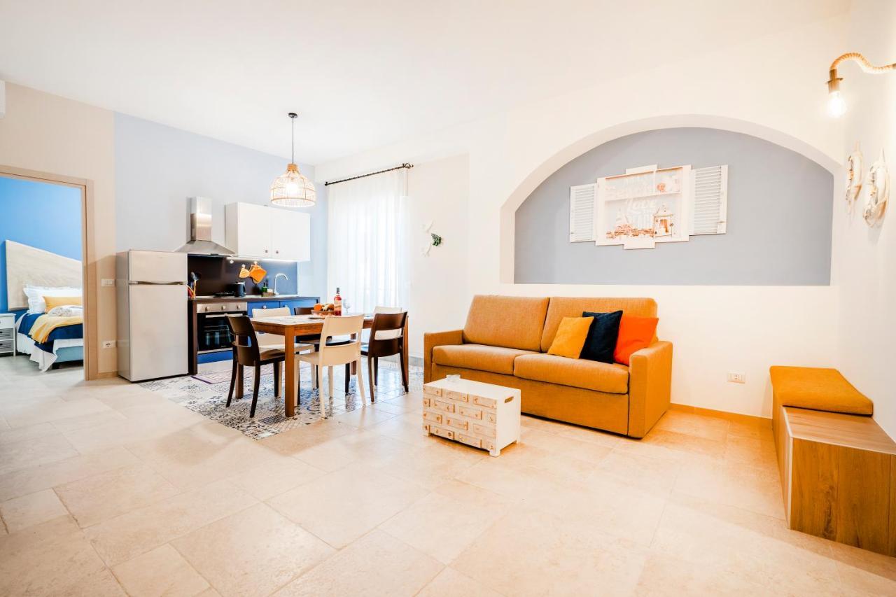 Mediterranea Apartment- Central Station - Free Wifi&Netflix Bari Dış mekan fotoğraf