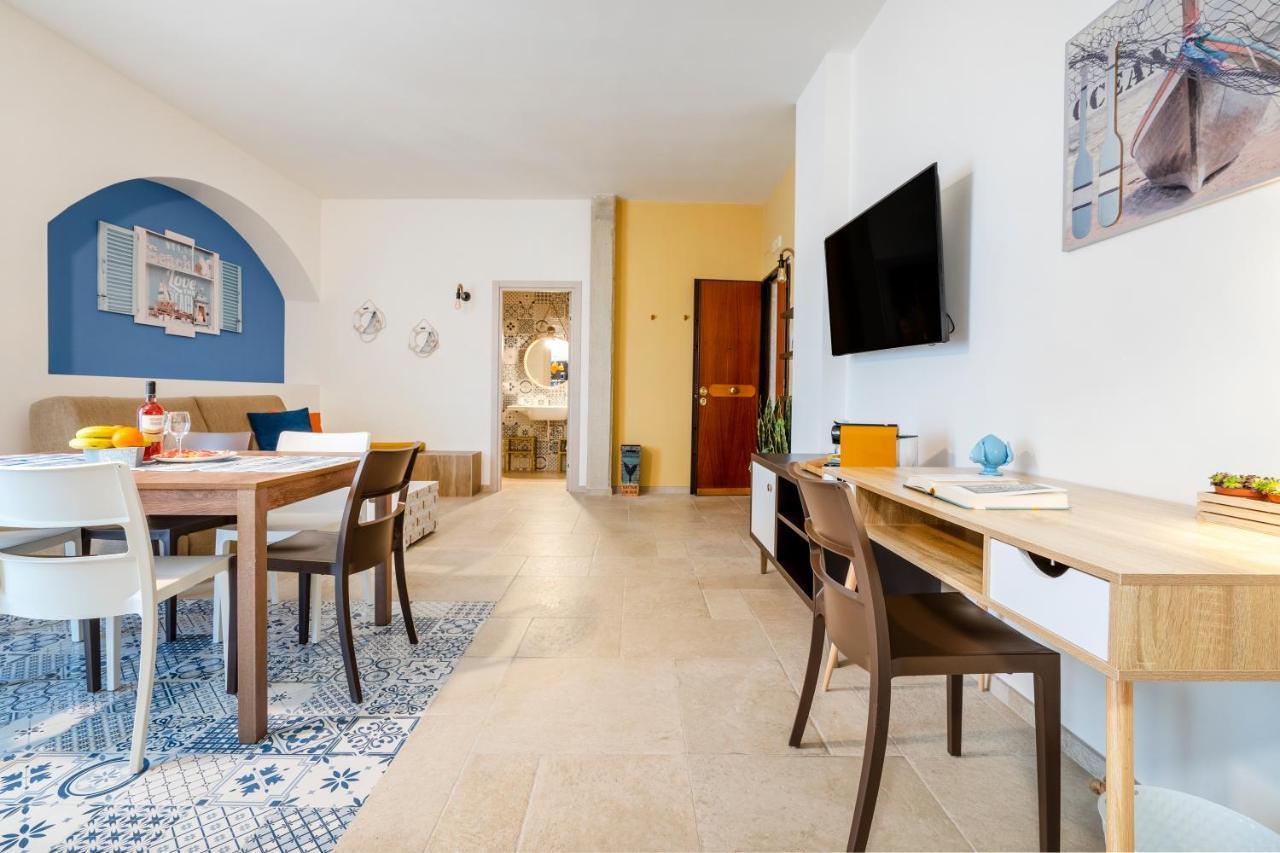 Mediterranea Apartment- Central Station - Free Wifi&Netflix Bari Dış mekan fotoğraf